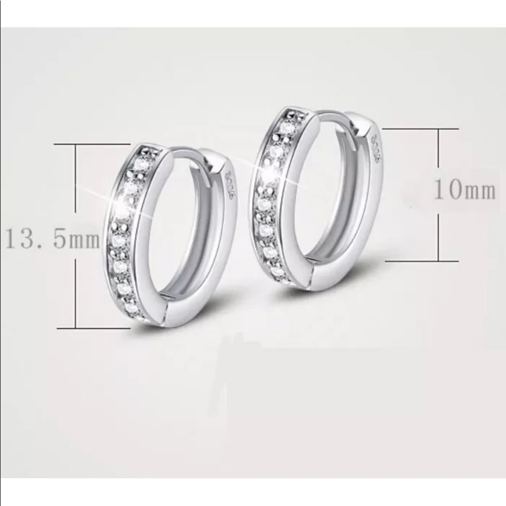 18k White Gold Filled Cubic Zirconia Hoop Earrings - Picture 3 of 4